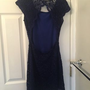 This homecoming dress is super cute!